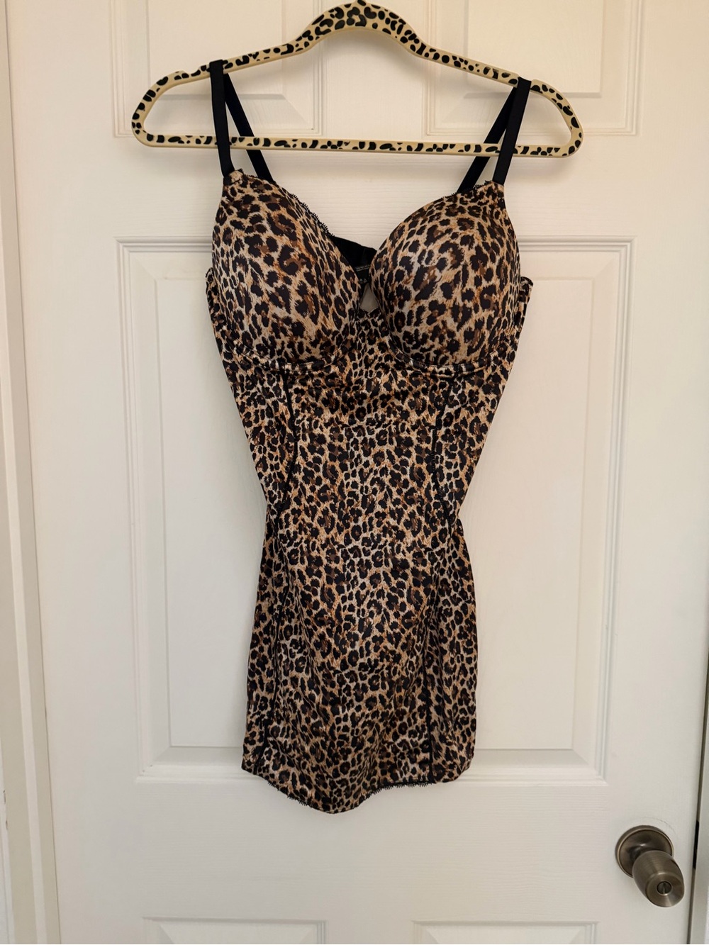 Maidenform Leopard-Print Slip with Black Straps - Tan & Black